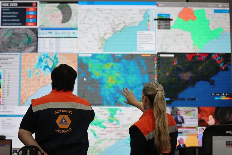 Defesa Civil do Estado de SP reforça atenção para chuvas fortes nesta quarta (18) e quinta (19)