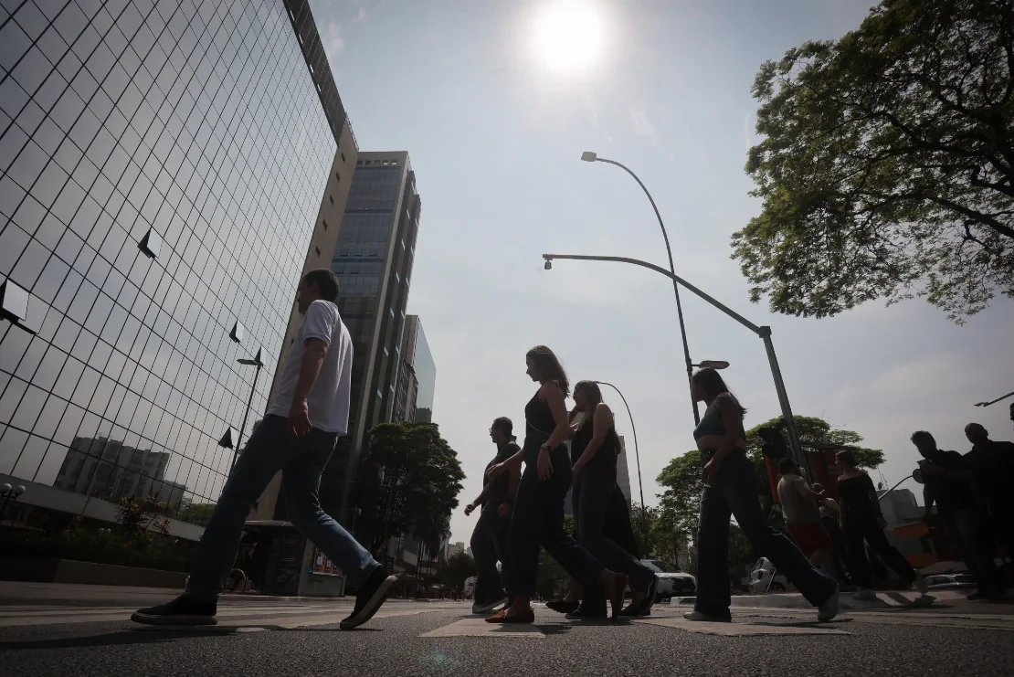 Defesa Civil prevê primavera marcada por calor intenso e temporais frequentes em São Paulo