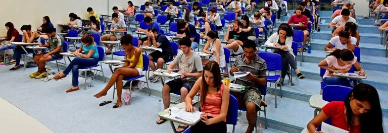 Estudantes da 3ª série do Ensino Médio da rede estadual de SP têm até o dia 5 de junho para confirmar participação no Enem