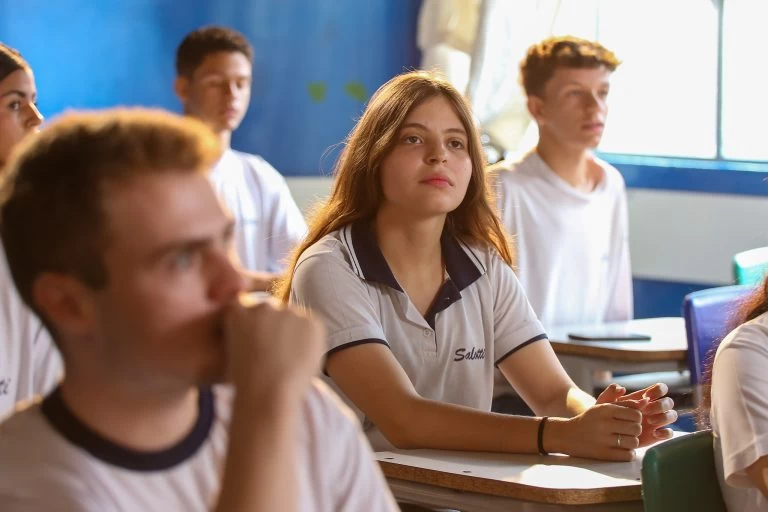 Governo de SP prorroga inscrições para 10 mil bolsas de estágio até 13 de abril