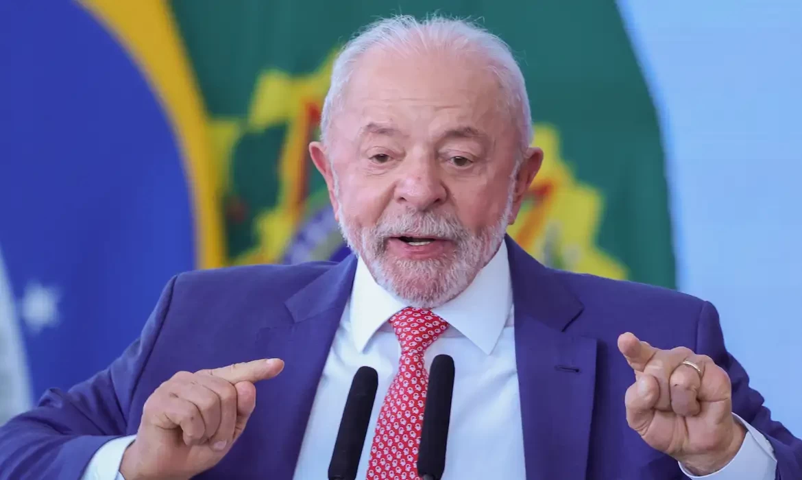 Lula cobra respeito e rejeita interferência dos EUA