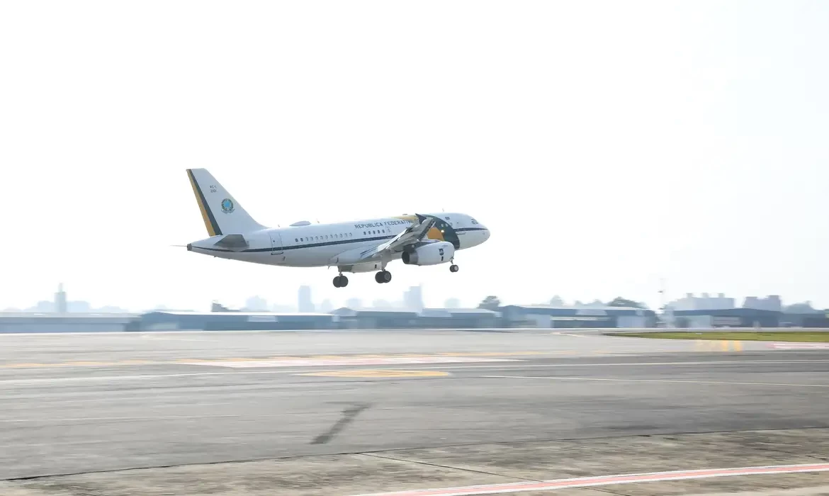 Lula lidera comitiva à Europa para encontros políticos e comerciais