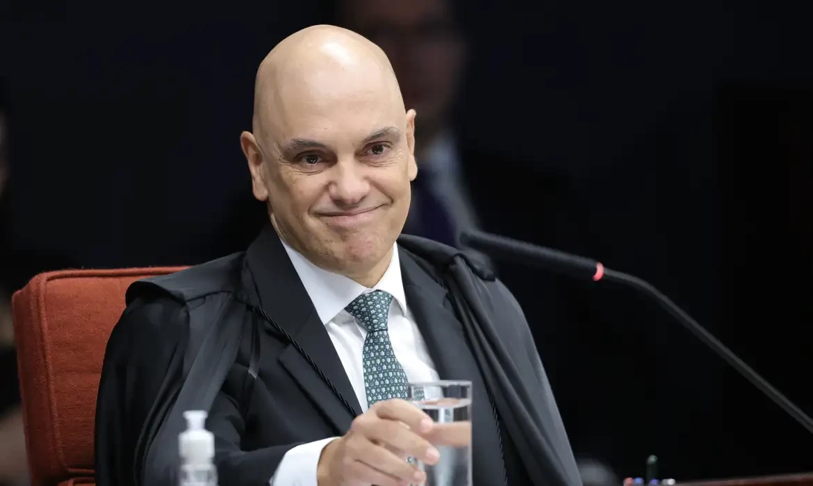 Moraes: STF será imparcial e vai ignorar pressões ao julgar Bolsonaro