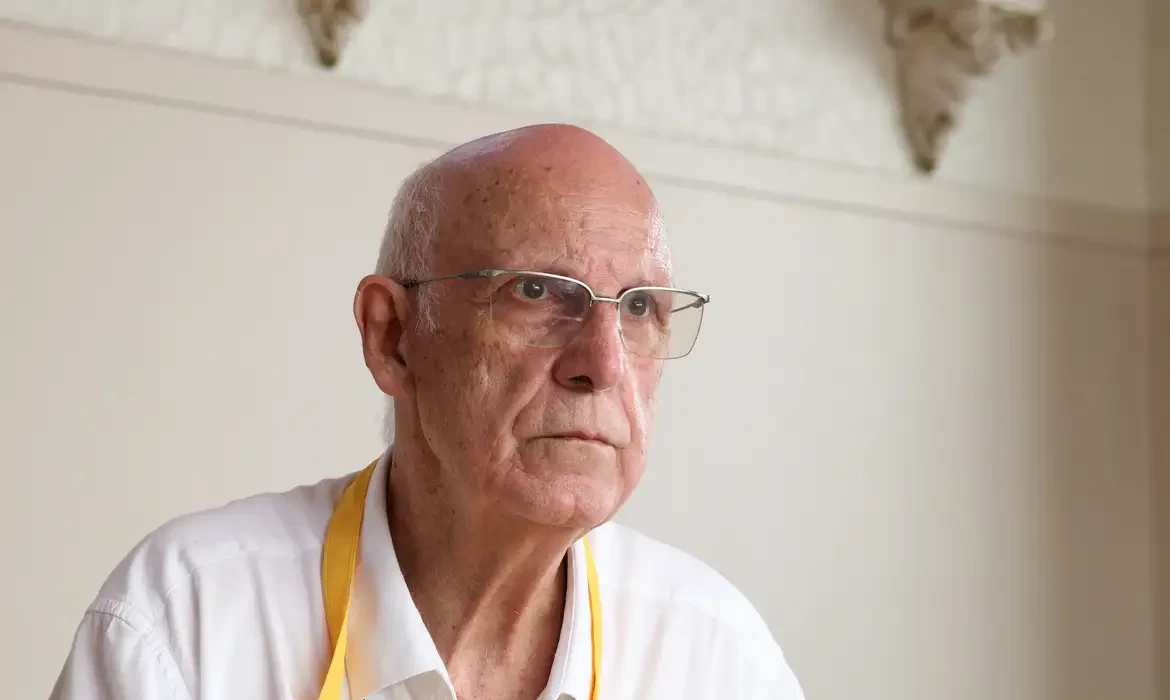 Padre Júlio diz que há conspiração contra trabalho da Pastoral de Rua