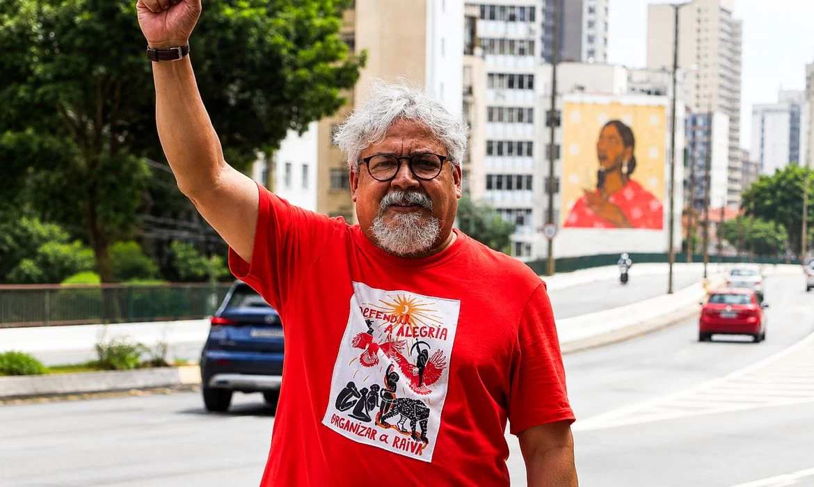 PCB traz Edmilson Costa como candidato à Presidência
