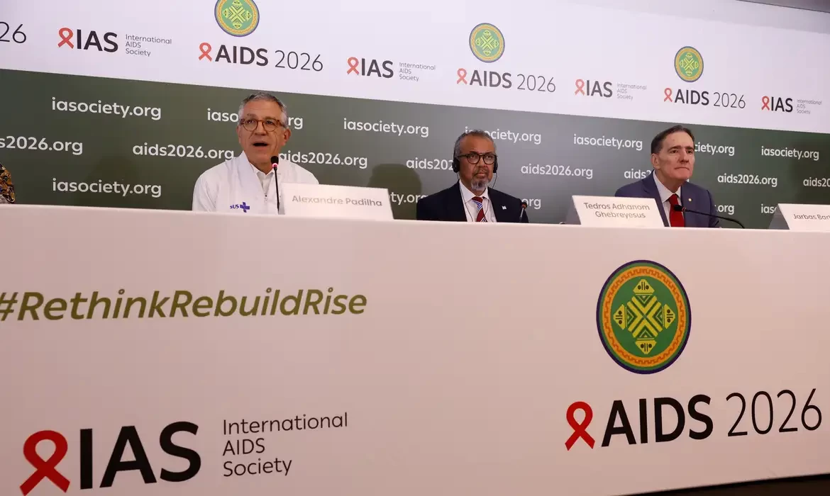 Remédio injetável que previne HIV pode entrar no SUS até o fim o ano