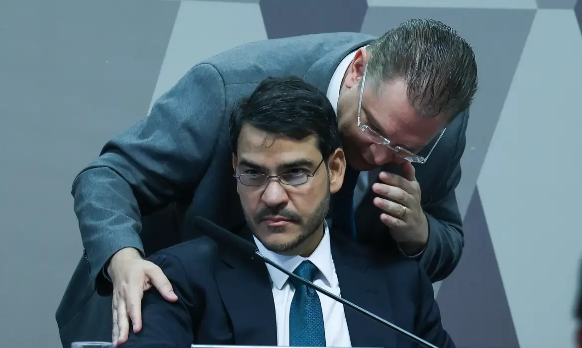 Senado rejeita indicação de Messias para o STF