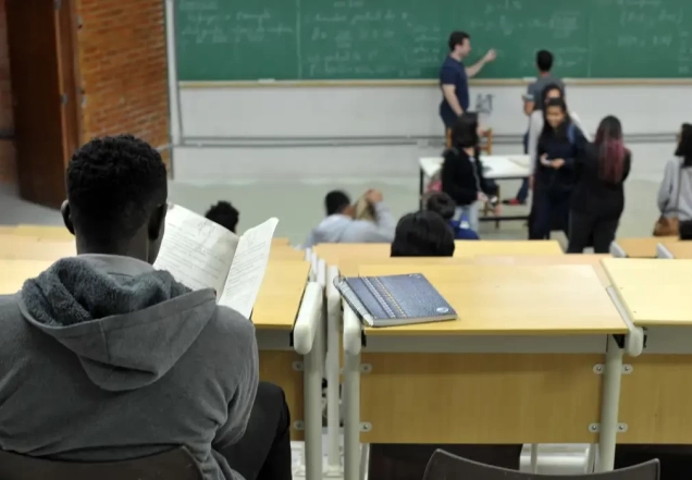 Aluno terá que pagar R$ 720 mil por ocupação indevida de cota racial