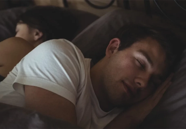 Dormir demais não significa dormir melhor; veja por que excesso pode estar associado ao desenvolvimento de doenças