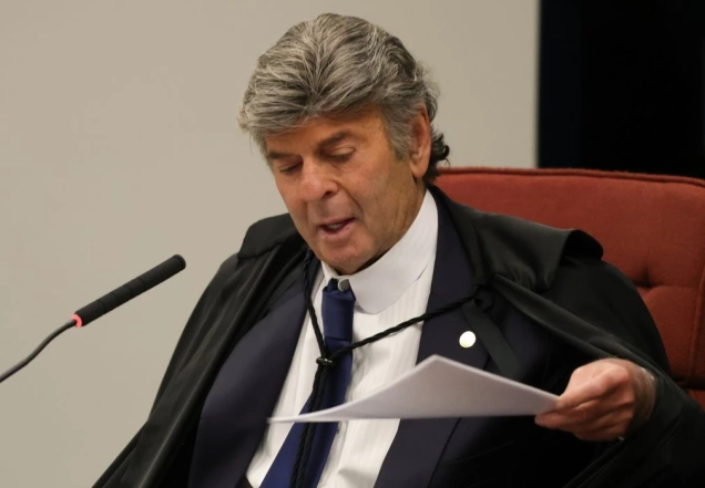Fux vai relatar ação sobre idas da esposa de Moraes ao Senado