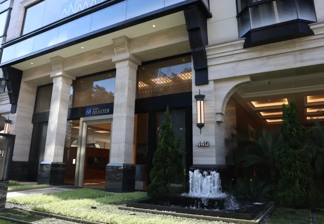 Justiça do Rio determina bloqueio de contas do Banco Master