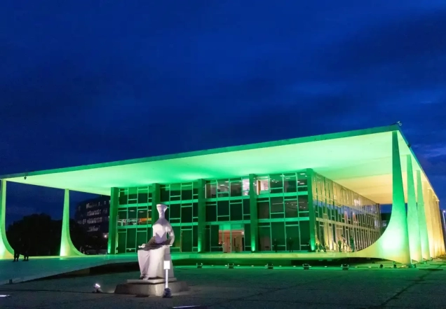 Mendonça envia ao plenário do STF decisão que prorroga CPMI do INSS