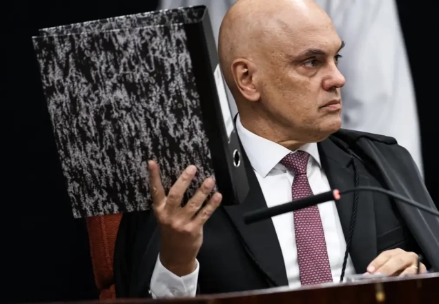 Moraes manda prender último núcleo de condenados pela trama golpista