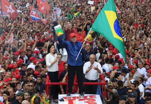 Posse de Lula será em 5 de janeiro