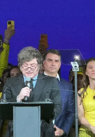Após ofensas de Milei a Lula, Itamaraty chama embaixador para consulta