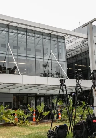 Bolsonaro apresenta crise de soluços e pressão alta após procedimento