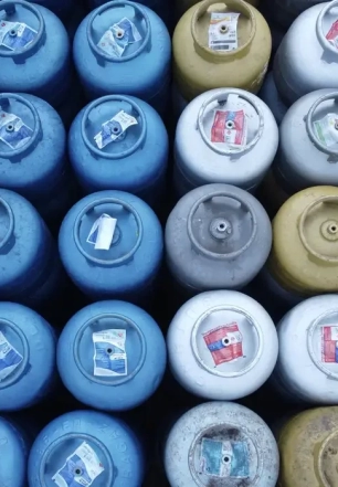 Caixa libera vale-recarga do programa Gás do Povo a 206 mil famílias