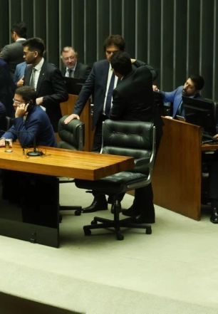 Câmara aprova em segundo turno PEC da Segurança Pública