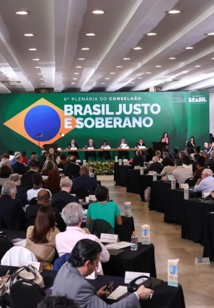 Conselhão entrega a Lula propostas de metas de desenvolvimento do país