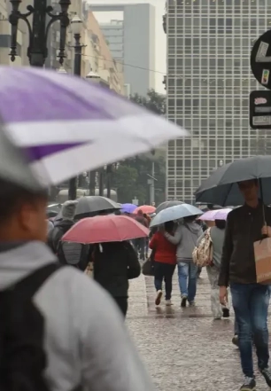 Defesa Civil de SP retoma gabinete de crise após previsão de chuvas