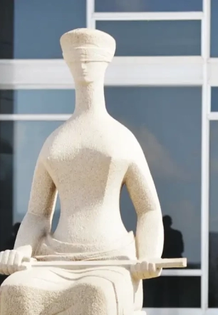 Defesa pede que STF apure vazamento de mensagens íntimas de Vorcaro