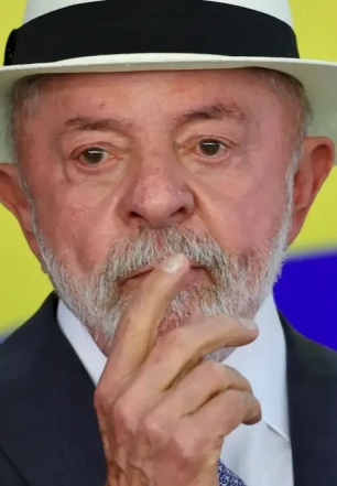 Detenção de ativista brasileiro em Israel é injustificável, diz Lula