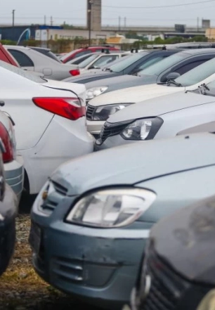 Detran-SP prepara maior ciclo de leilões da história com 100 mil veículos disponíveis