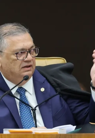 Dino expõe relatório com ameaça de assassinato contra ministros do STF