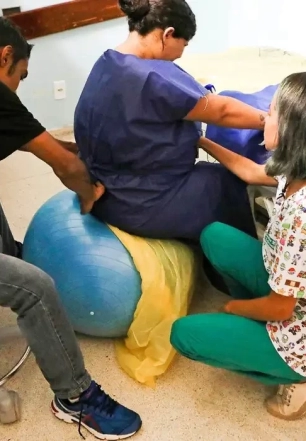 Doula: regulamentação reforça integração da categoria ao SUS