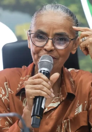 Em balanço, Marina destaca queda do desmatamento e maior fiscalização