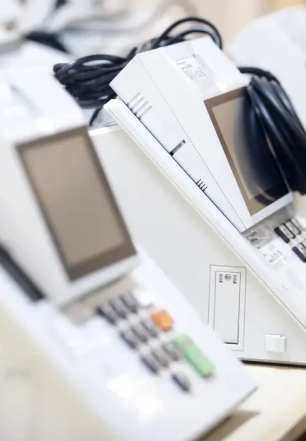 Estado de SP começa a preparar mais de 114 mil urnas para o 2º turno