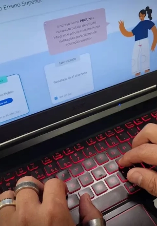 Estudante deve comprovar até hoje informações de inscrição no Prouni