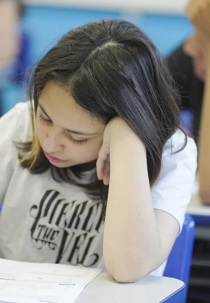 Estudantes de fora da rede estadual de SP podem se matricular para 2027 até sexta-feira (18)