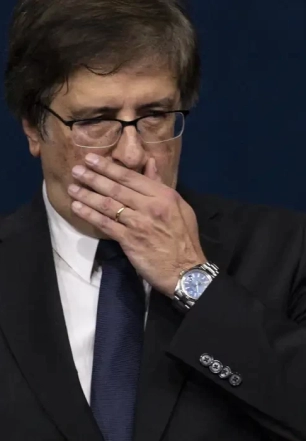 Gonet diz que não vê falta grave no caso da arma de Bolsonaro