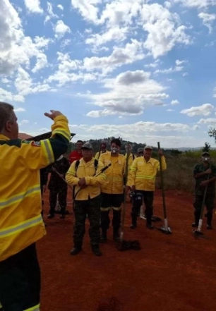 Governo de SP abre inscrições para 243 vagas de brigadistas com salários de até R$ 4 mil