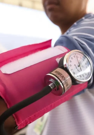 Hipertensão: silenciosa e hereditária, doença pede mudança de hábitos