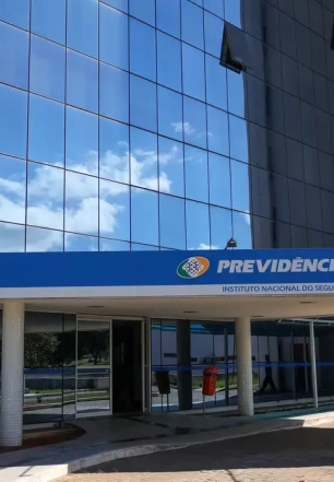 INSS paga segunda parcela do 13º a aposentados e pensionistas