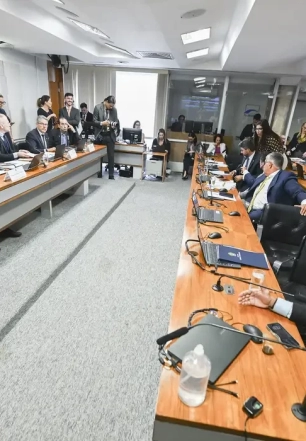 Irmãos de Toffoli não são obrigados a depor em CPI, decide Mendonça