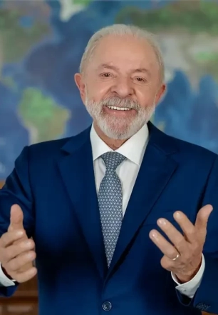 Isenção do IR injeta R$ 28 bilhões na economia, diz Lula