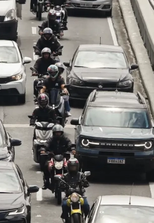 Justiça manda prefeitura de São Paulo liberar Uber Moto