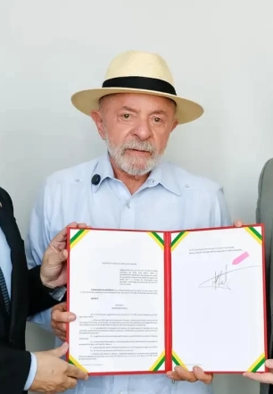 Lula assina decreto que prevê bloqueio de recursos de bets ilegais