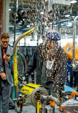 Lula diz que aumento do preço dos combustíveis é injustificável