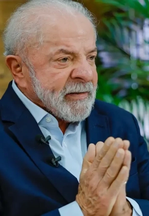 Lula pede mobilização contra 