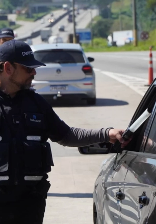 O que acontece se o motorista recusa o bafômetro?