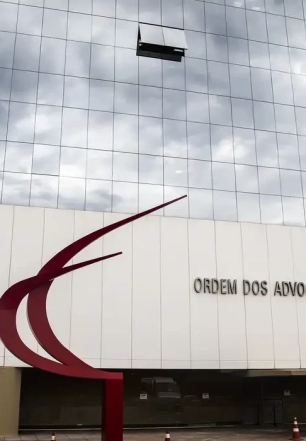 OAB pede que STF autorize comunicação entre Flávio e Jair Bolsonaro