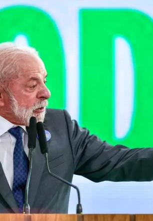 Pacto contra o feminicídio busca colocar leis em prática, diz Lula