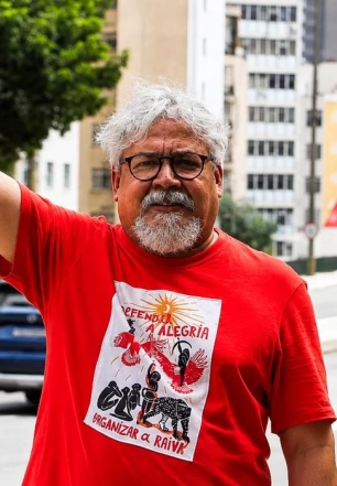 PCB traz Edmilson Costa como candidato à Presidência