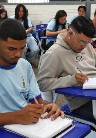 Sistema permite emissão de certificado de conclusão do ensino médio