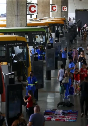 Tarifa zero no transporte poderia ser novo Bolsa Família, diz estudo