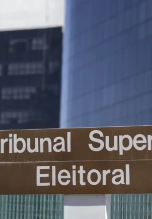 TSE julga liminar que suspendeu pesquisa desfavorável a Flávio